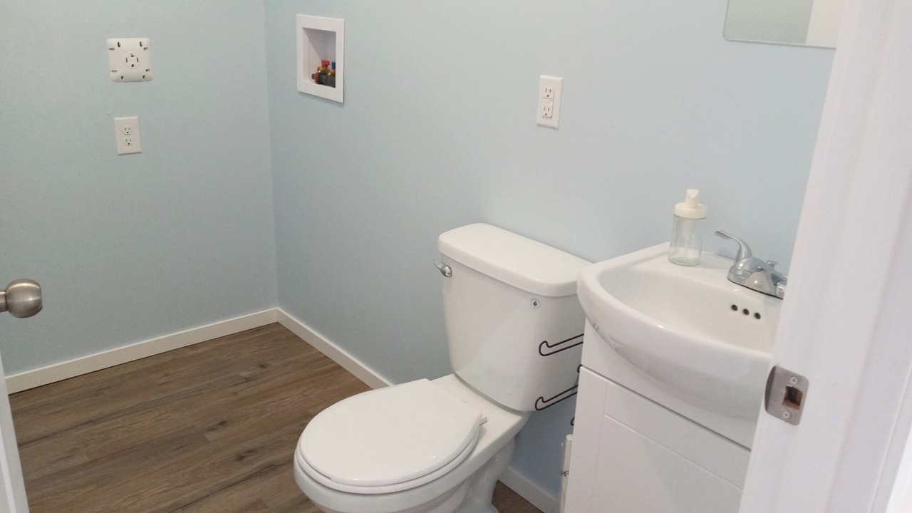 Photo of Bathroom in Fairford Reserve