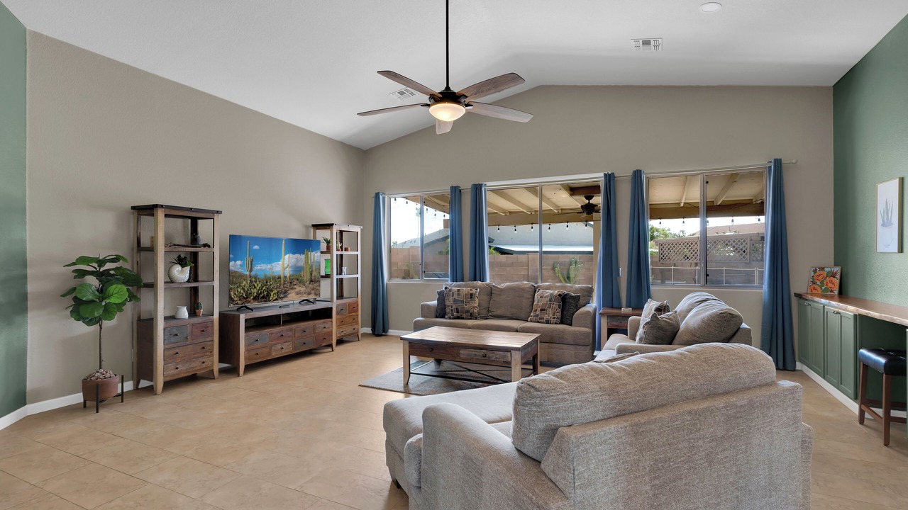 Photo of Livingroom in Casas Adobes