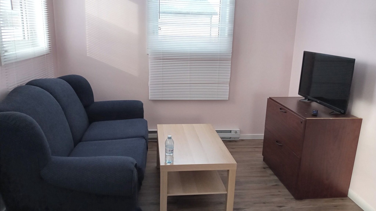 Photo of Livingroom in Fairford Reserve