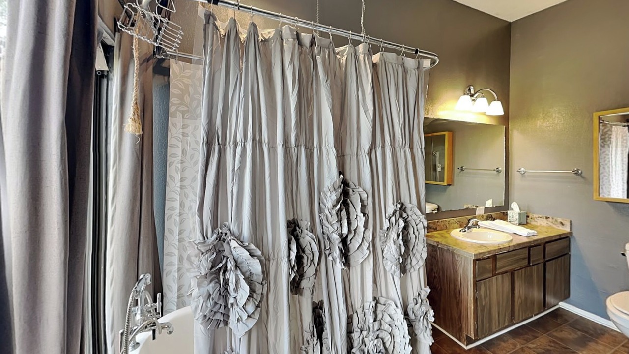 Photo of Bathroom in Alto