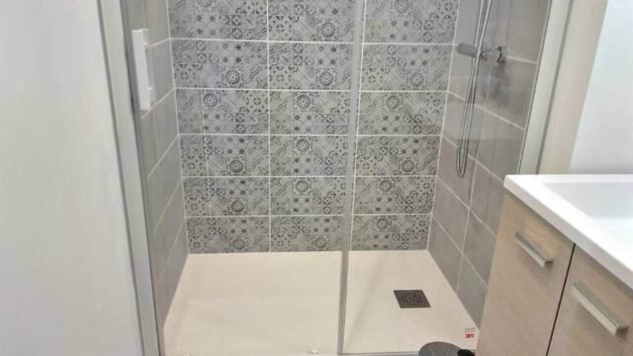 Photo of Bathroom in Pontlieue - Rocade