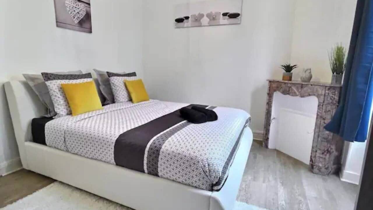 Photo of Bedroom in Liberation
