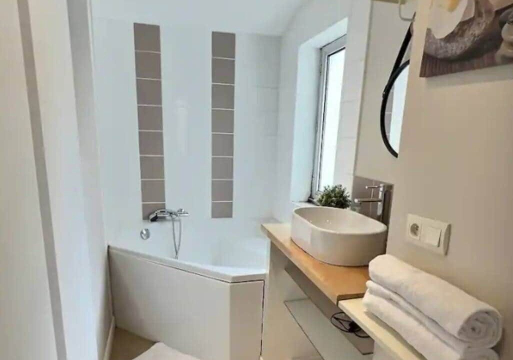 Photo of Bathroom in Saint-Serge