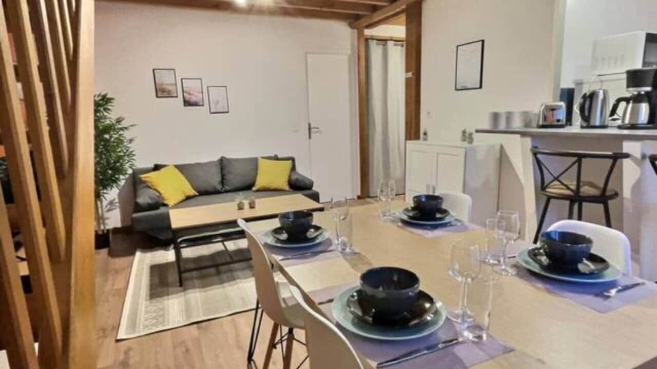 Photo of Others in Miroir - Batignolles