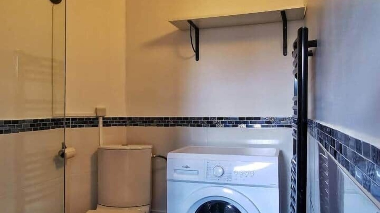 Photo of Bathroom in Le Mans