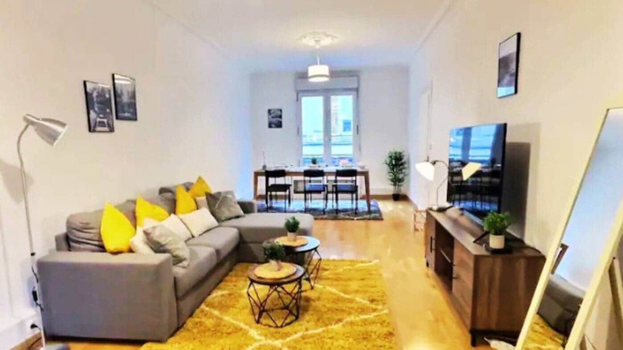 Photo of Livingroom in Downtown Angers