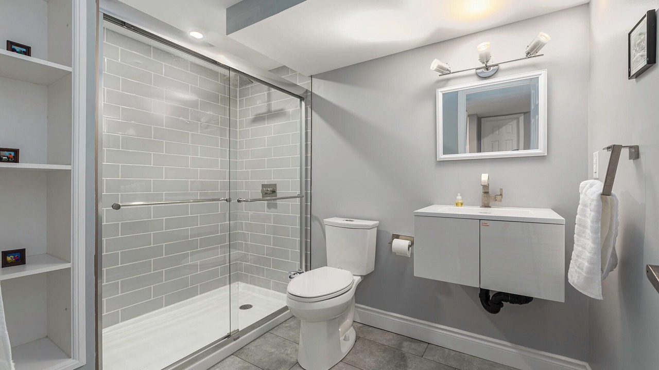 Photo of Bathroom in Ottawa Division