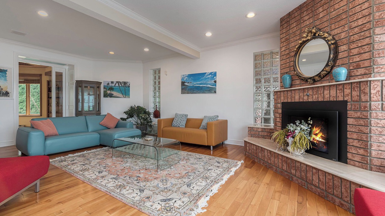 Photo of Livingroom in Ottawa Division