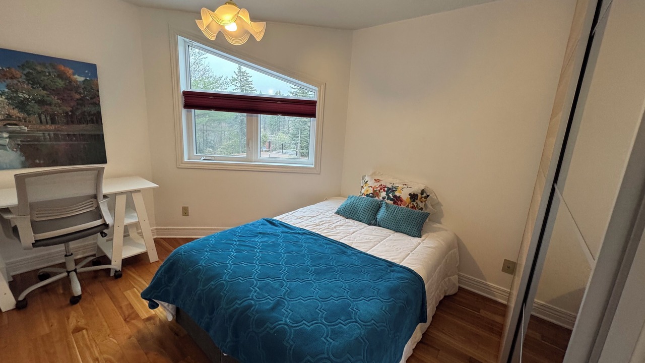 Photo of Bedroom in Ottawa Division