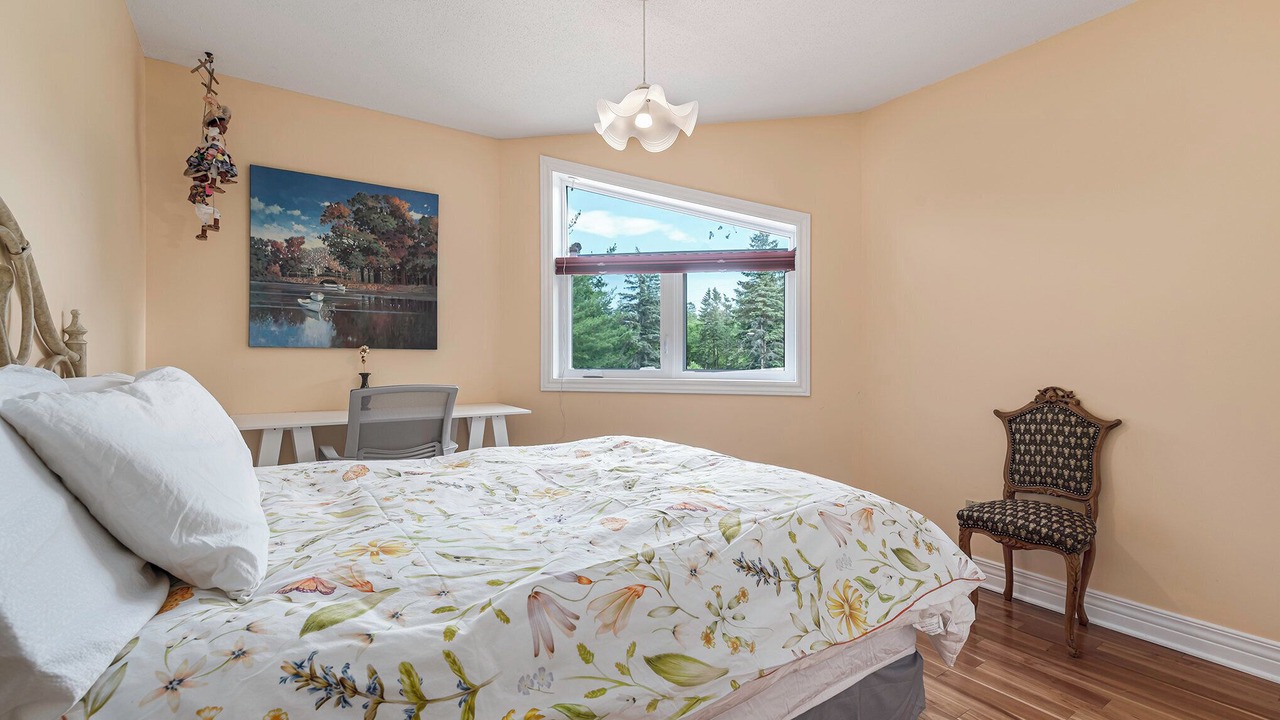 Photo of Bedroom in Ottawa Division