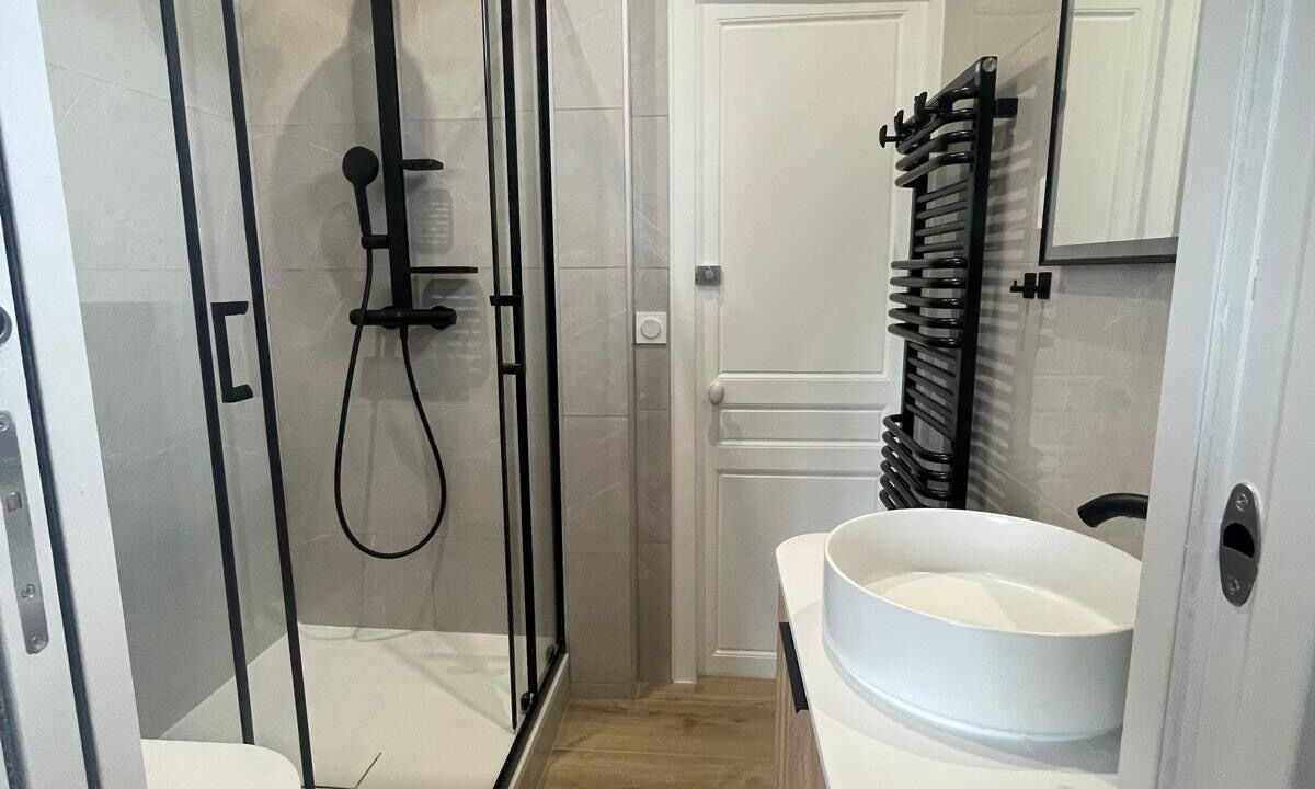 Photo of Bathroom in Lion-sur-Mer