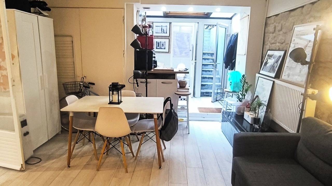 Photo of Livingroom in 14th Arrondissement