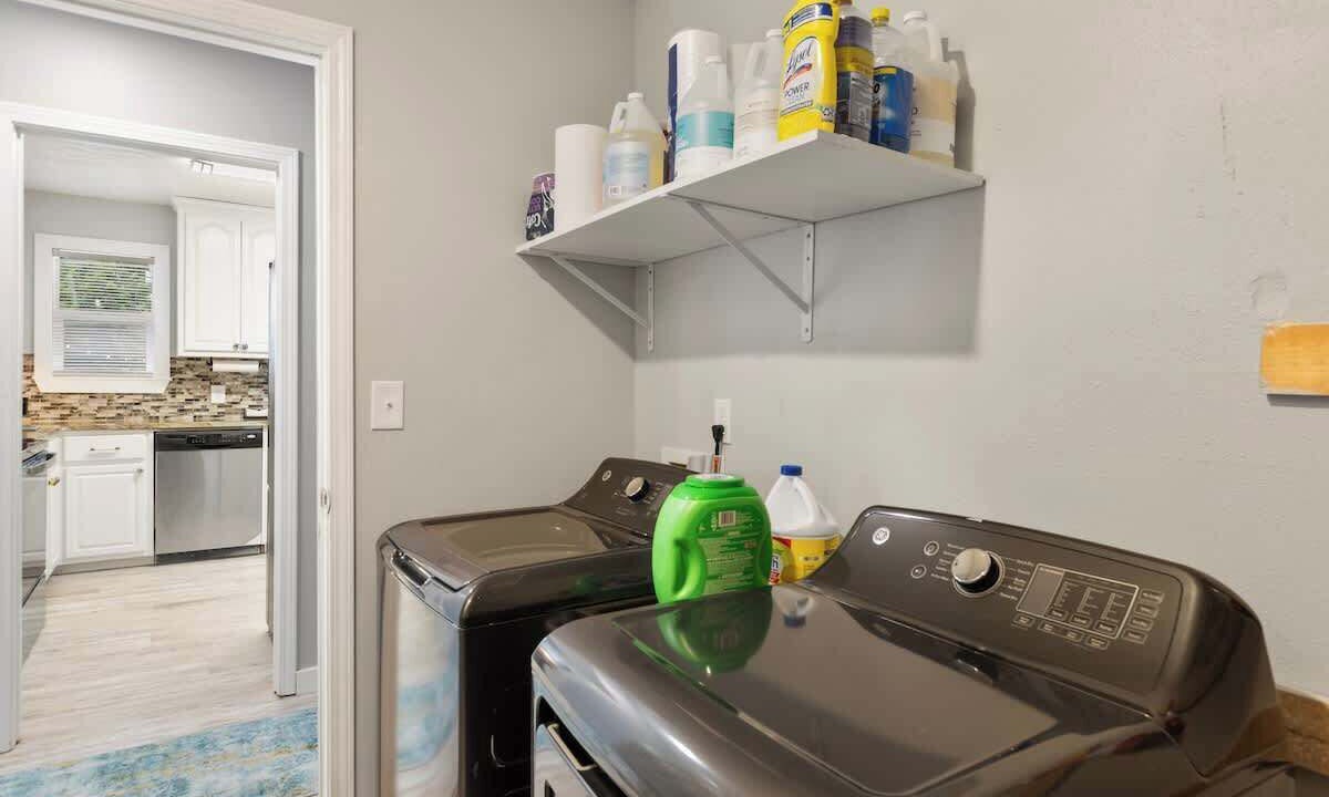 Photo of Others in Ono Island