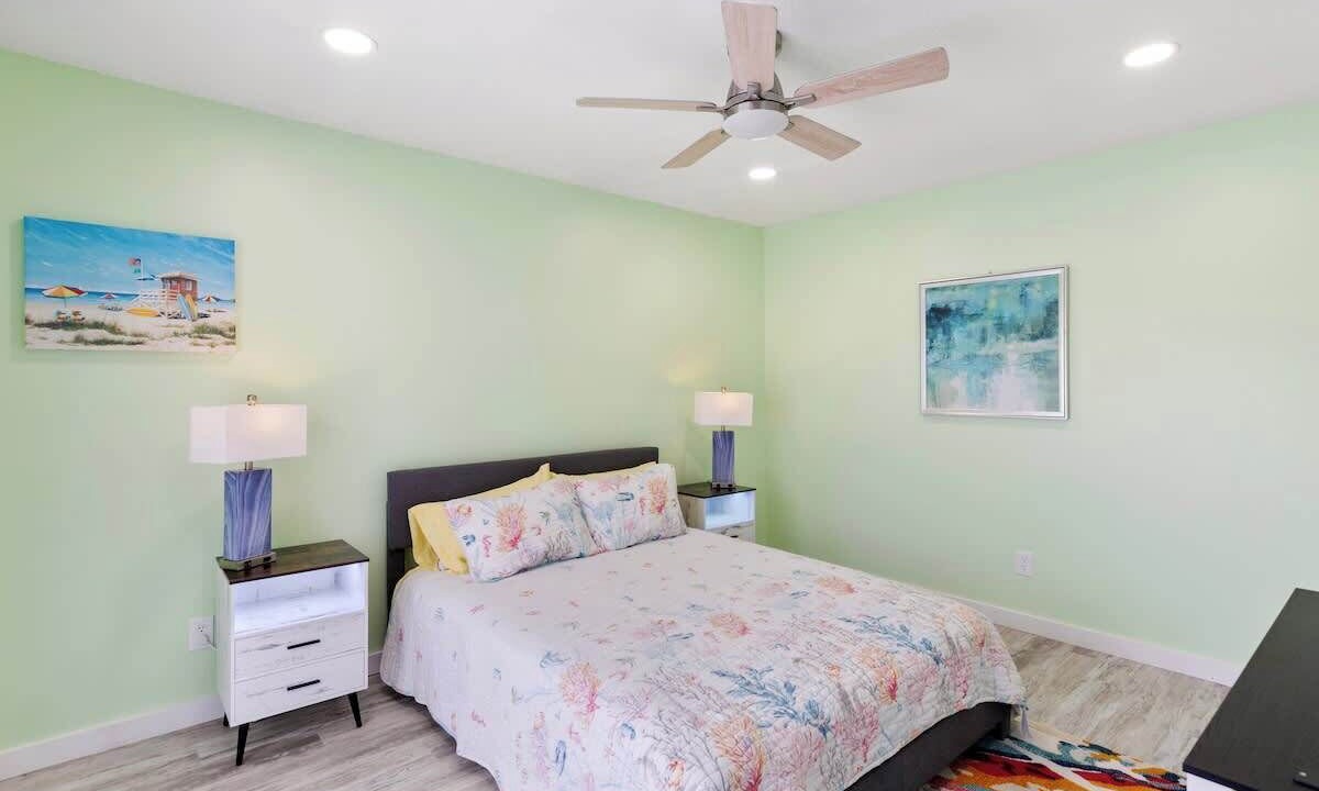 Photo of Bedroom in Ono Island