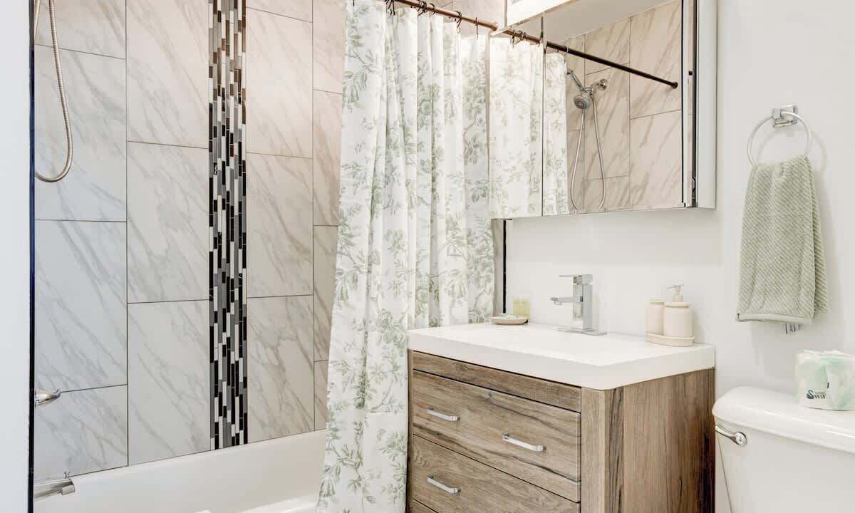 Photo of Bathroom in Rittenhouse Row