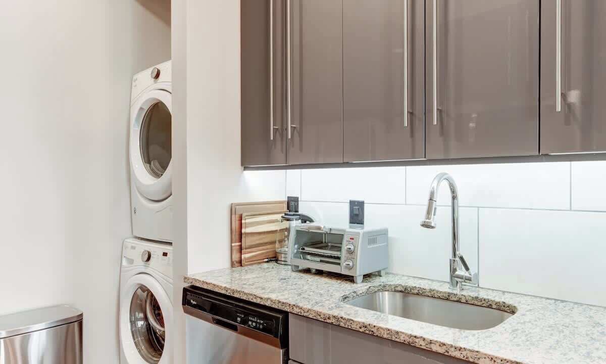 Photo of Others in Rittenhouse Row