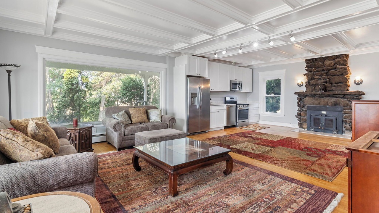 Photo of Livingroom in Town of Oswegatchie