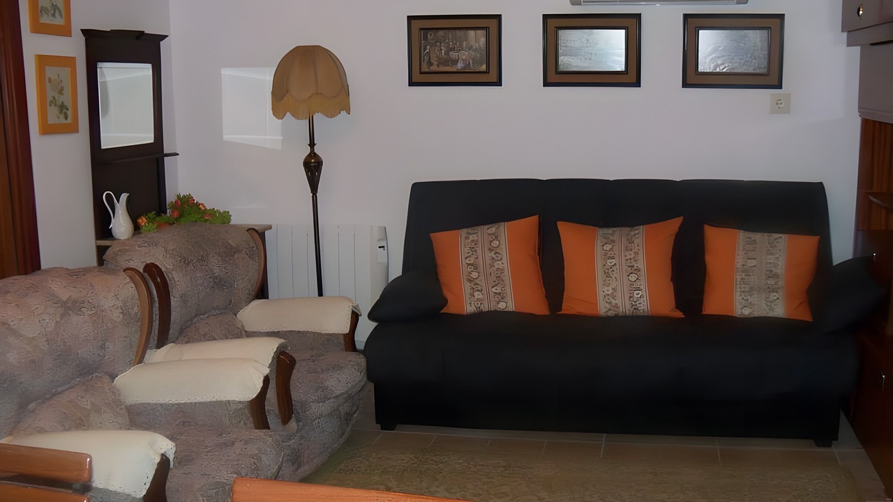 Photo of Livingroom in Anotz
