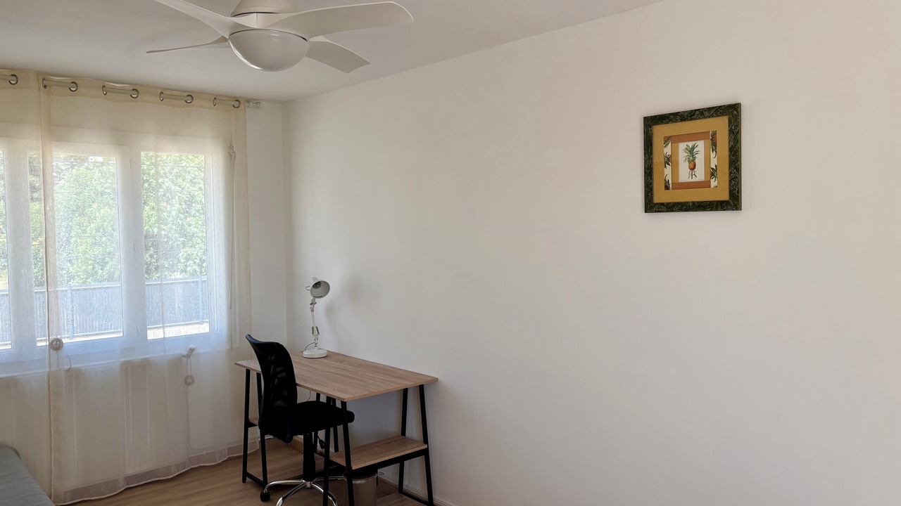 Photo of Bedroom in 14th Arrondissement