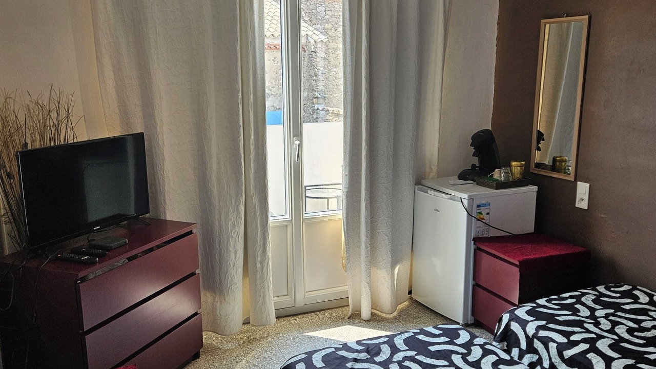 Photo of Bedroom in Lezignan-Corbieres