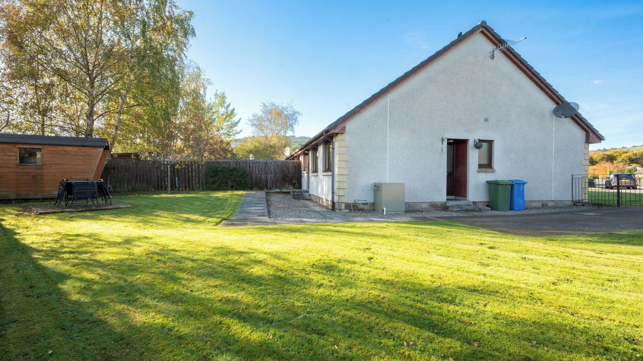 Photo of Others in Drumnadrochit