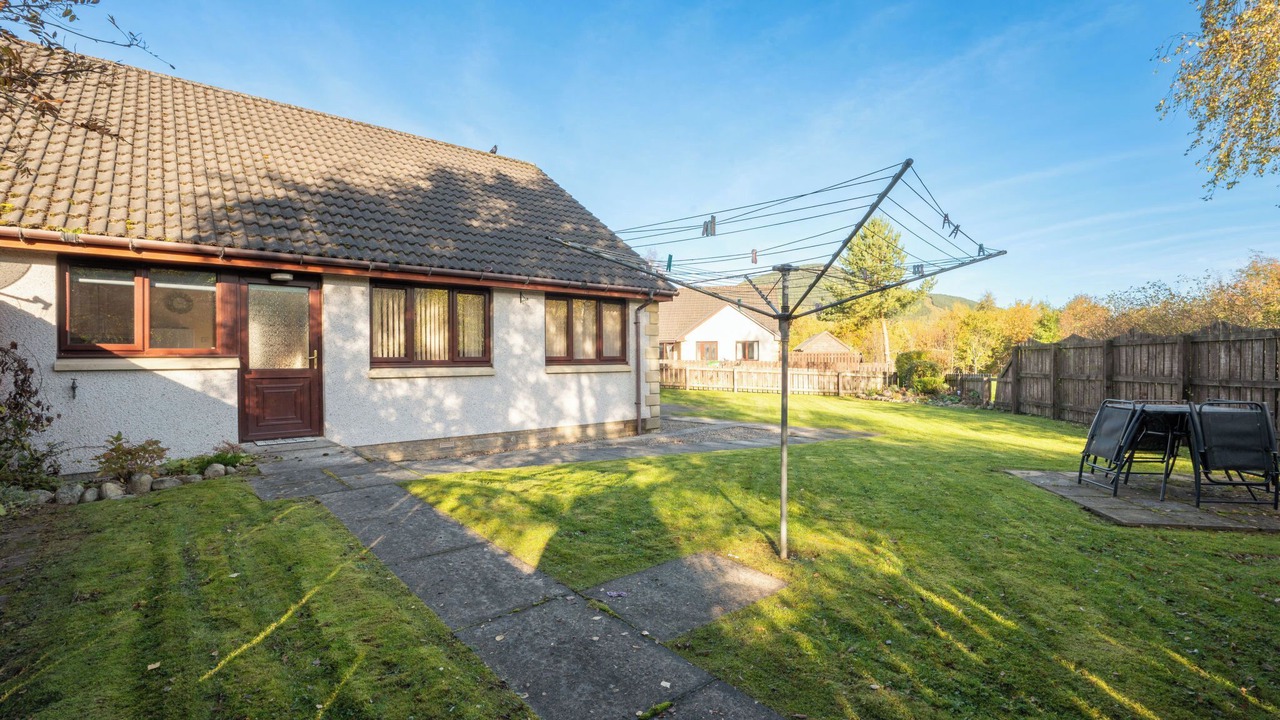 Photo of Others in Drumnadrochit