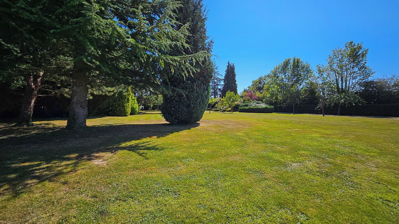 Photo of Outdoor in Manneville-la-Raoult