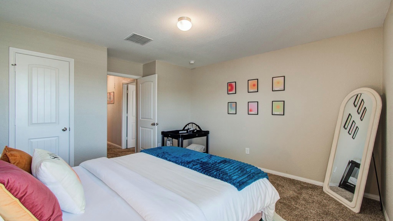 Photo of Bedroom in Katy