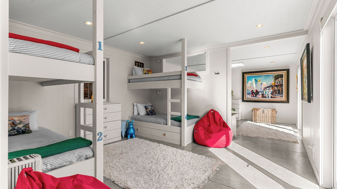 Photo of Bedroom in Algies Bay