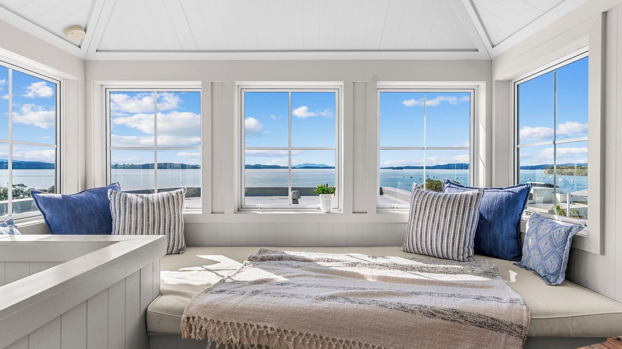 Photo of Others in Algies Bay