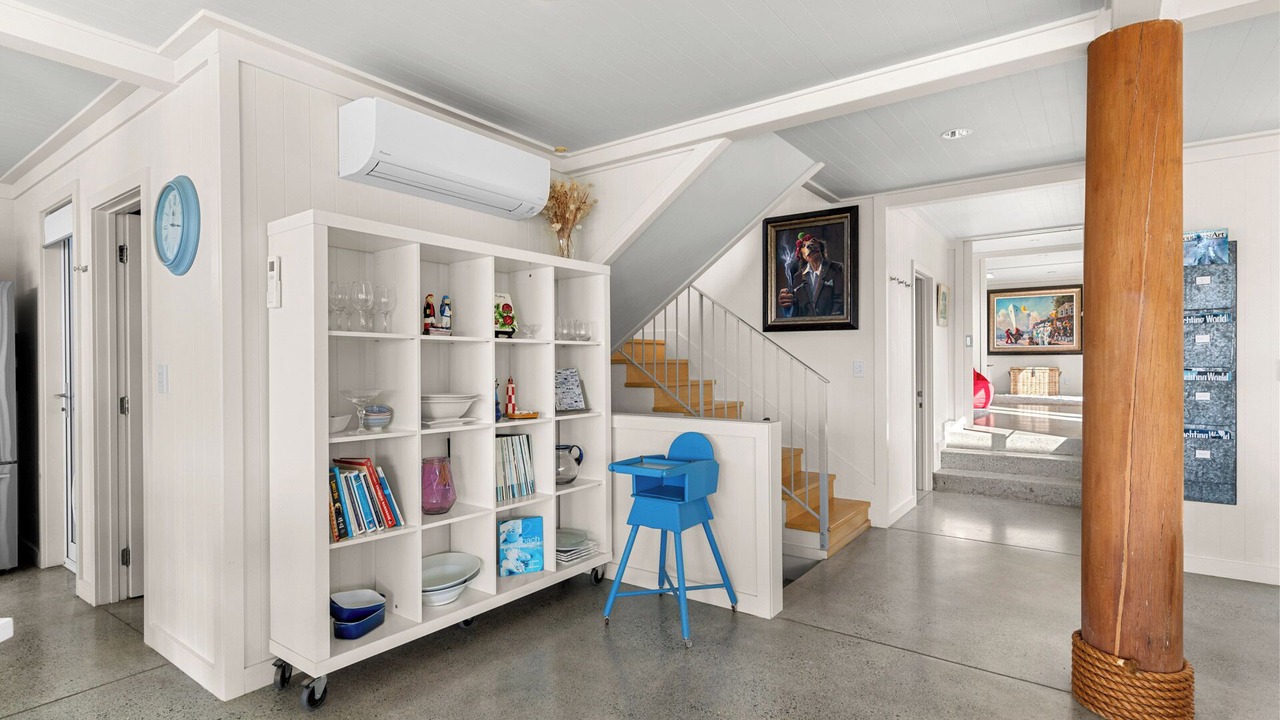 Photo of Others in Algies Bay