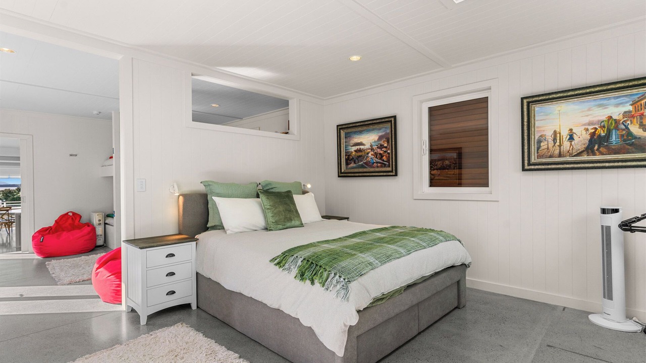 Photo of Bedroom in Algies Bay