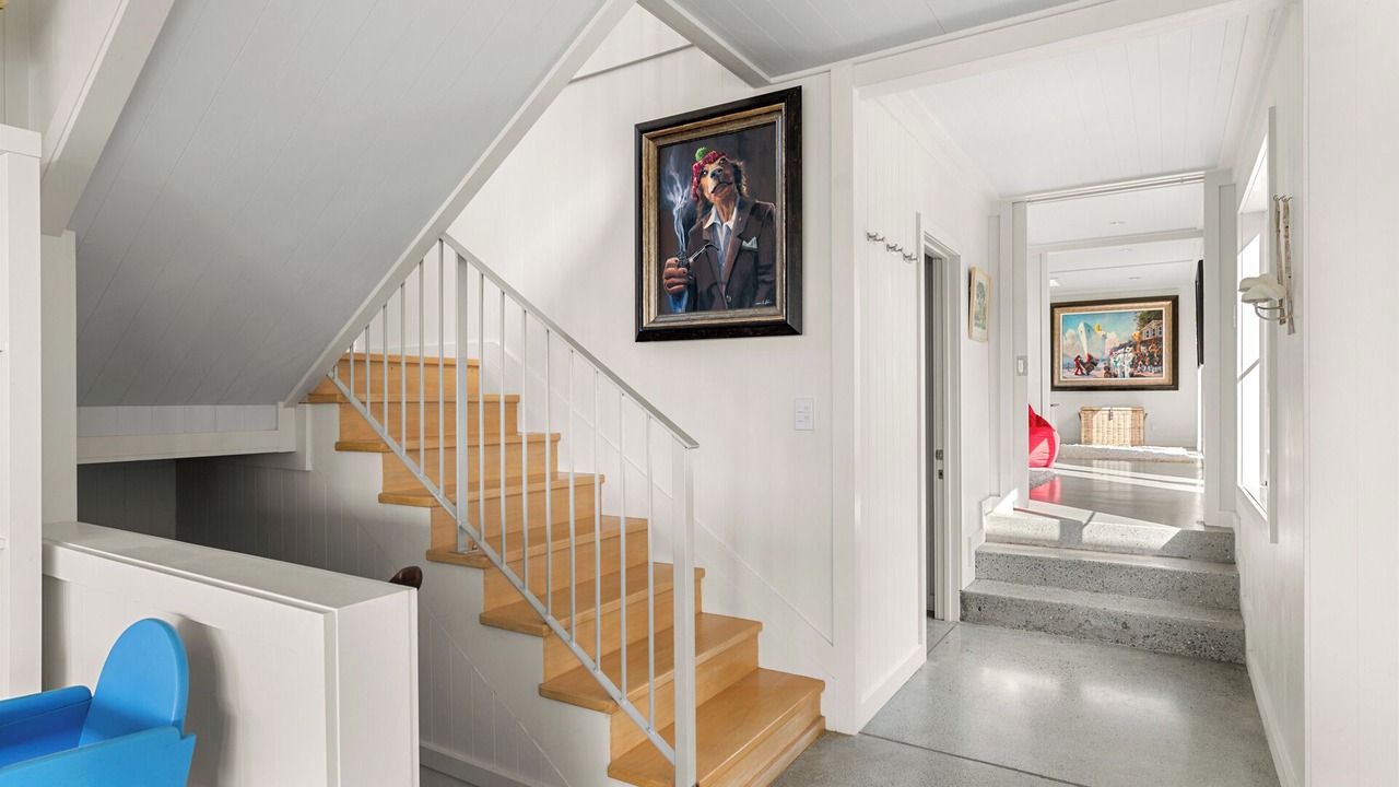 Photo of Others in Algies Bay