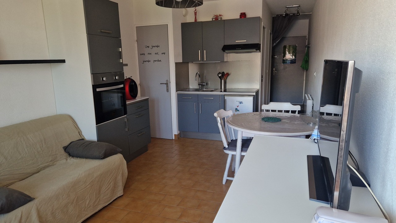 Photo of Livingroom in Meze