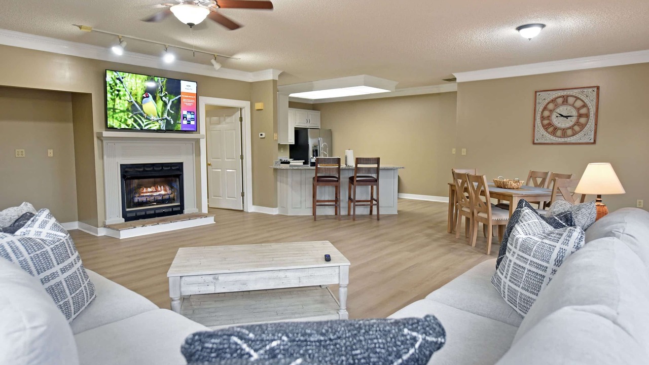 Photo of Livingroom in Ellijay