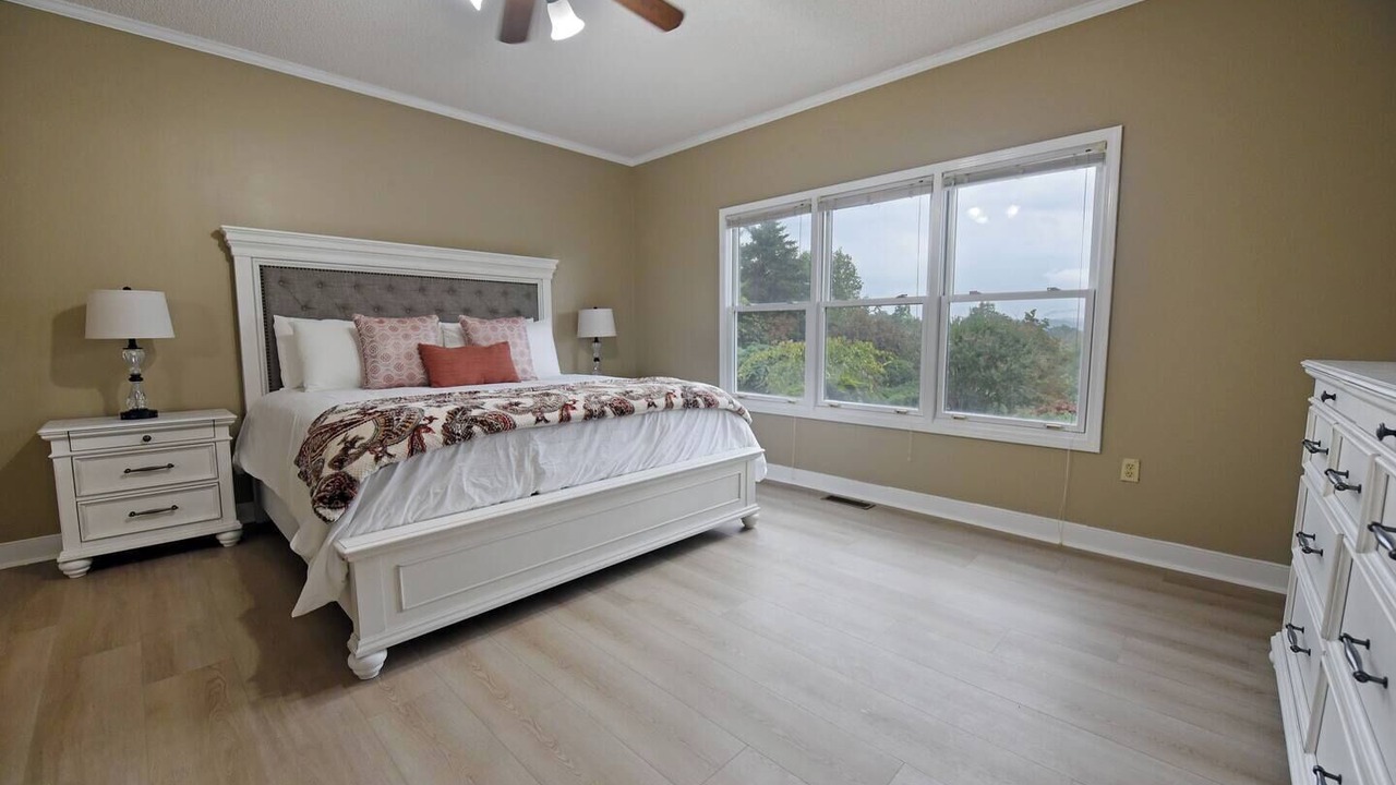 Photo of Bedroom in Ellijay