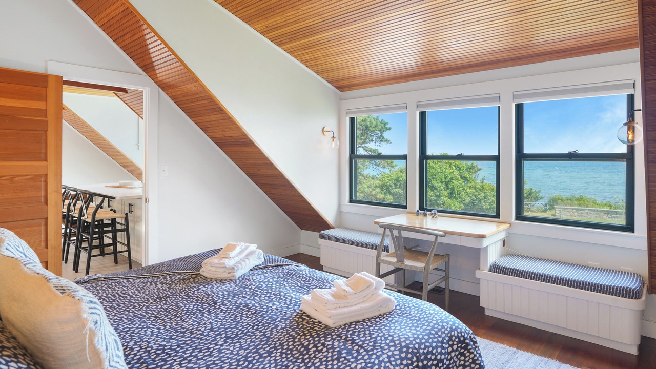 Photo of Bedroom in Oak Bluffs