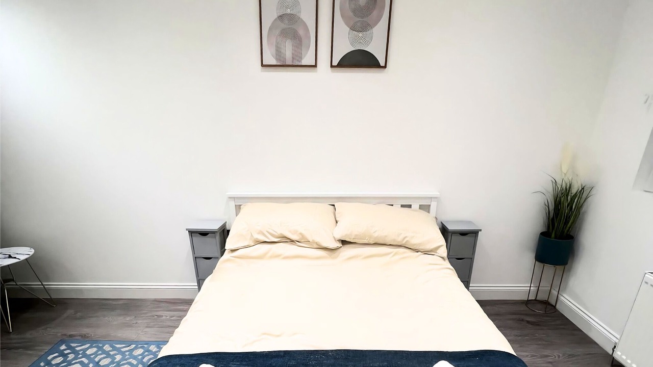 Photo of Bedroom in Edgware