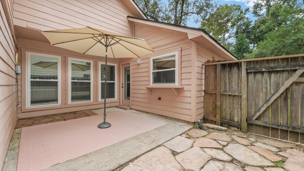 Photo of Outdoor in Grogan's Mill