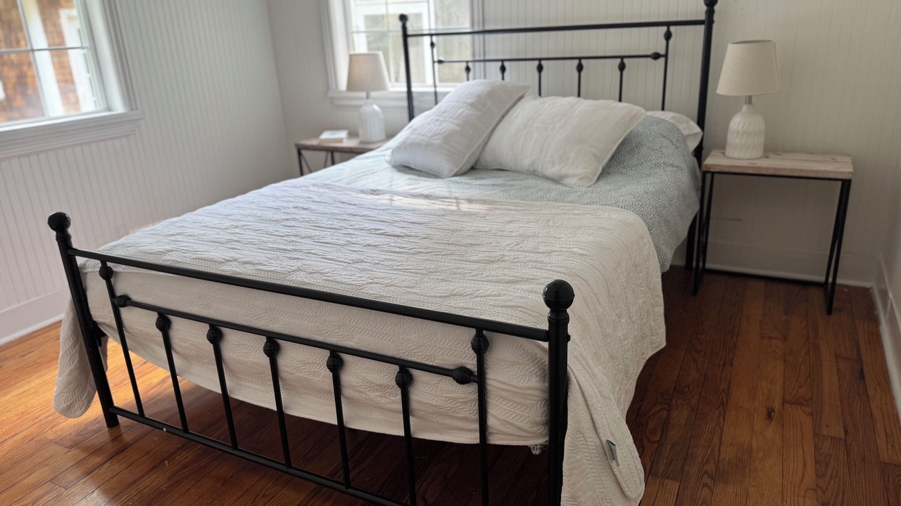 Photo of Bedroom in Mobile