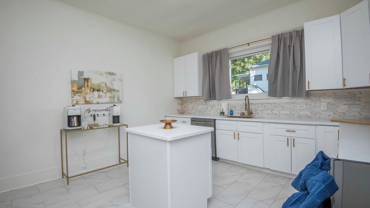 Photo of Kitchen in La Follette