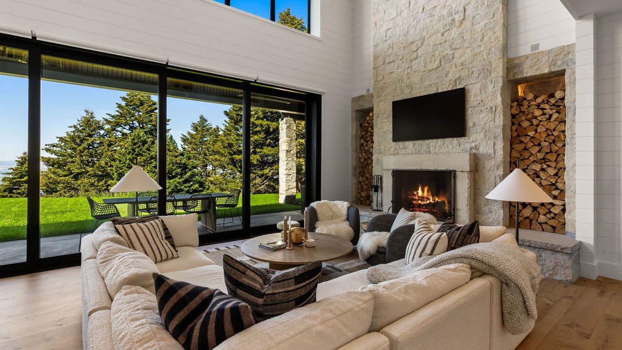 Photo of Livingroom in Bozeman