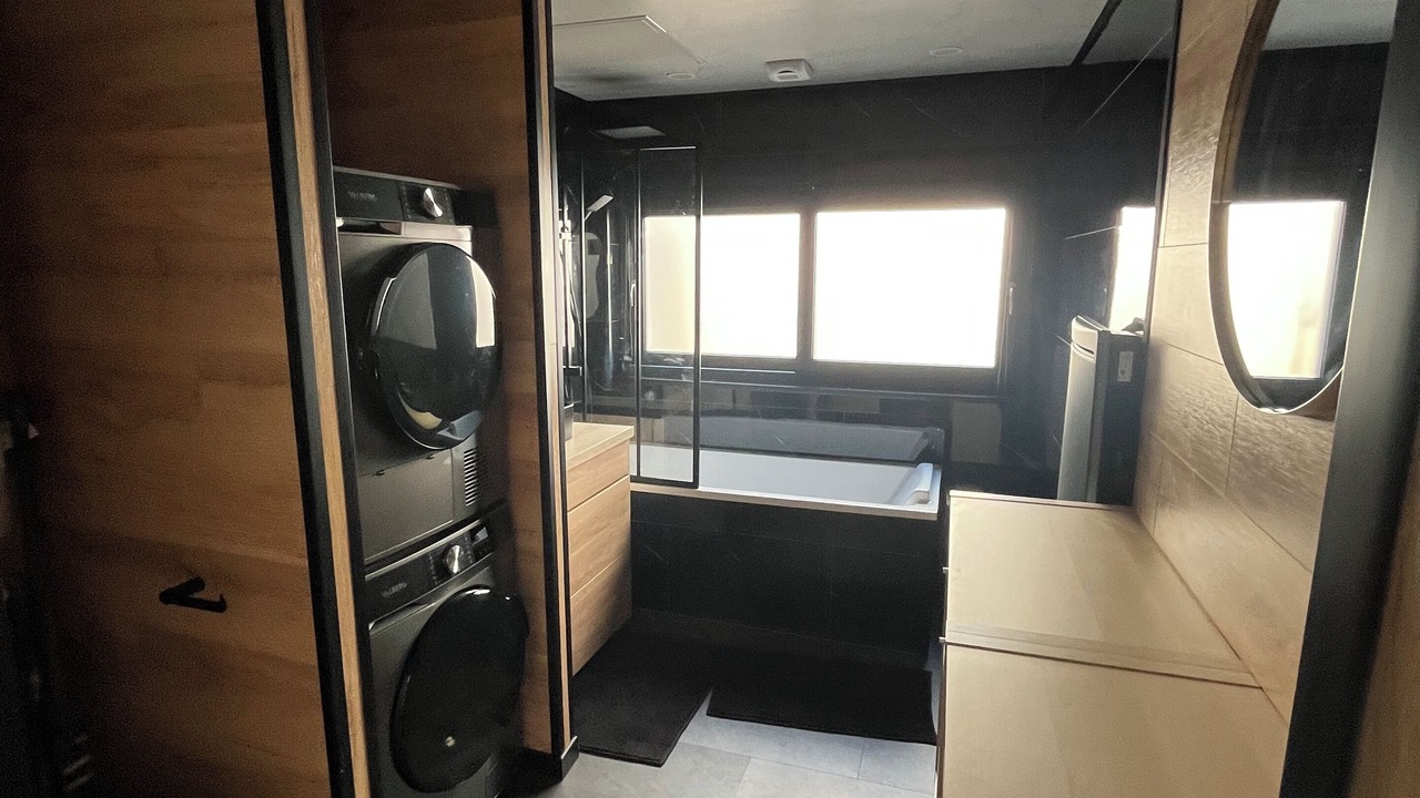 Photo of Others in Calais City Center