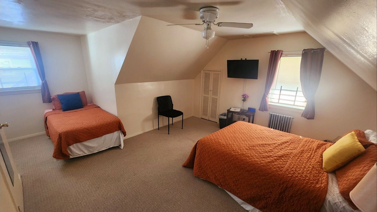 Photo of Bedroom in Elmont