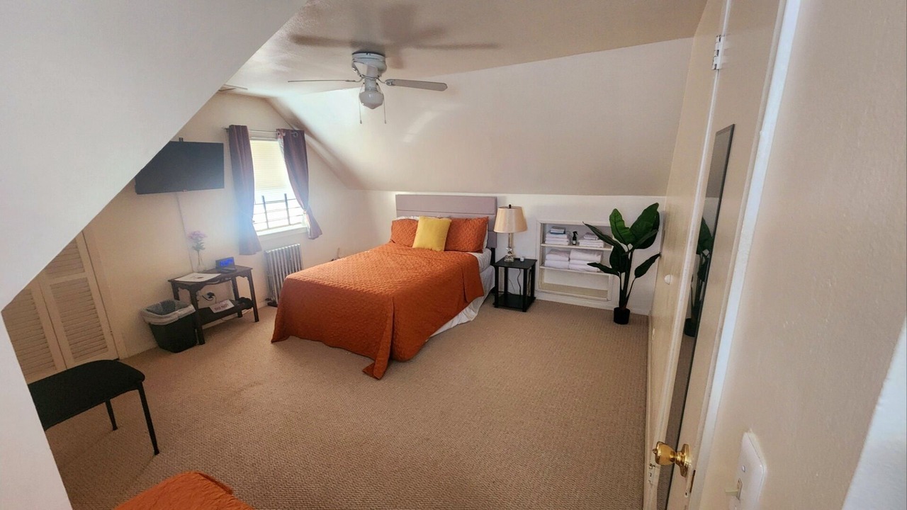 Photo of Bedroom in Elmont