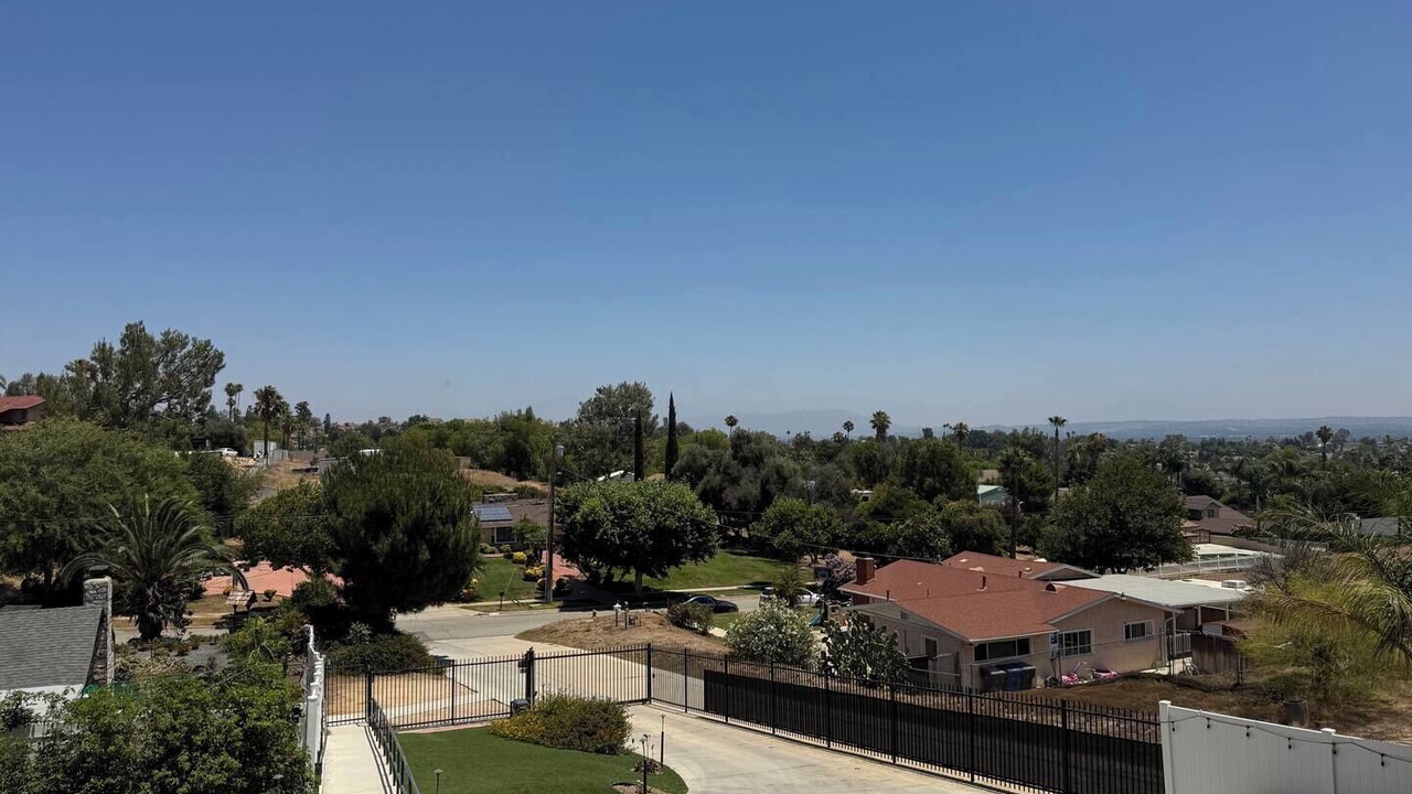 Photo of Others in La Sierra Hills
