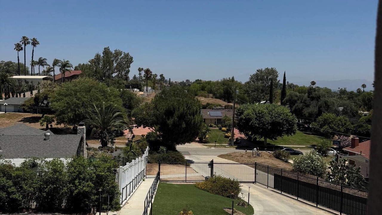 Photo of Outdoor in La Sierra Hills