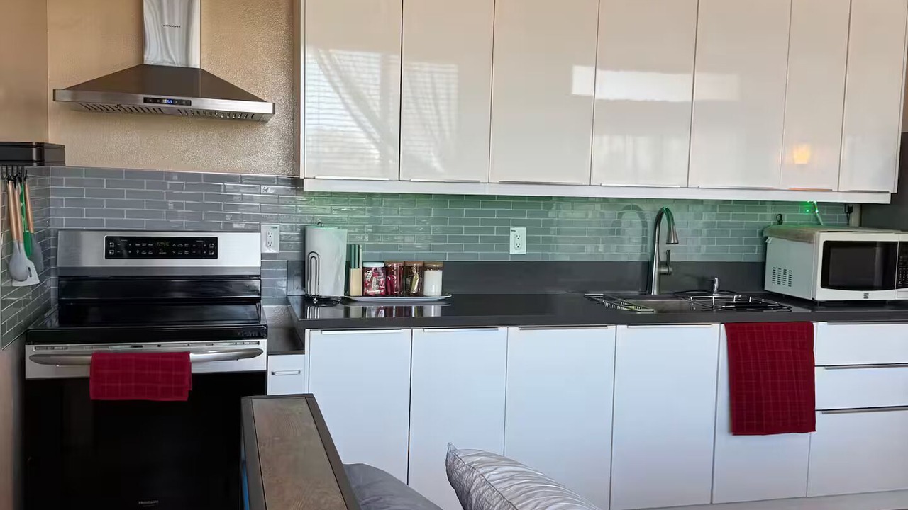 Photo of Kitchen in La Sierra Hills