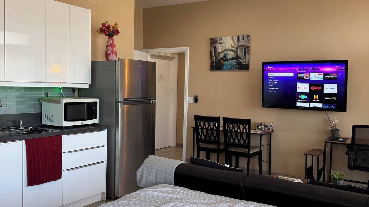 Photo of Bedroom in La Sierra Hills