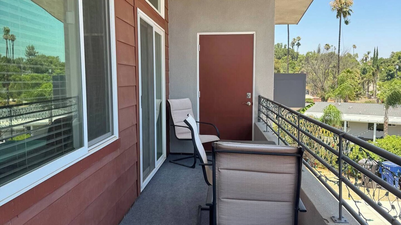 Photo of Patio Balcony in La Sierra Hills